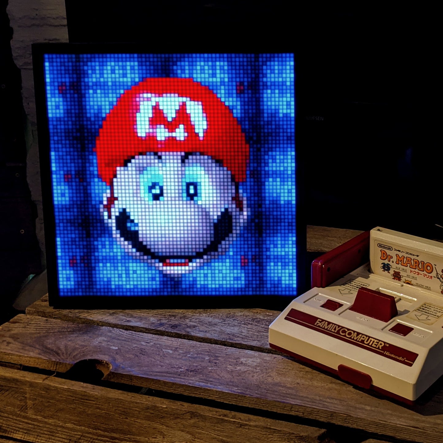 Divoom Pixoo 64 pixel art display