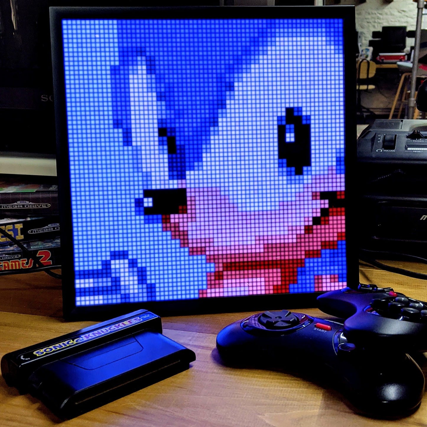Divoom Pixoo 64 pixel art display